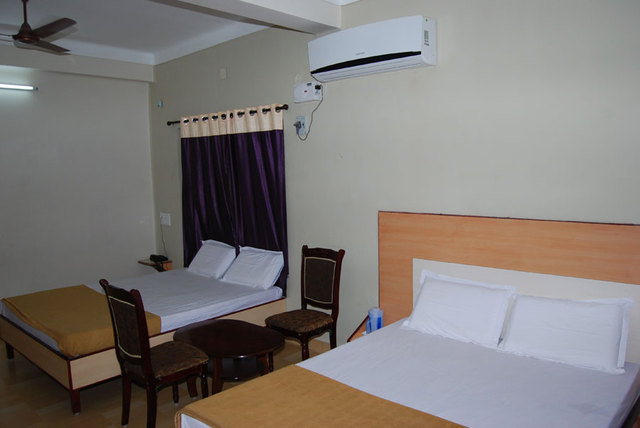 Hotel Pasuparthy Residency